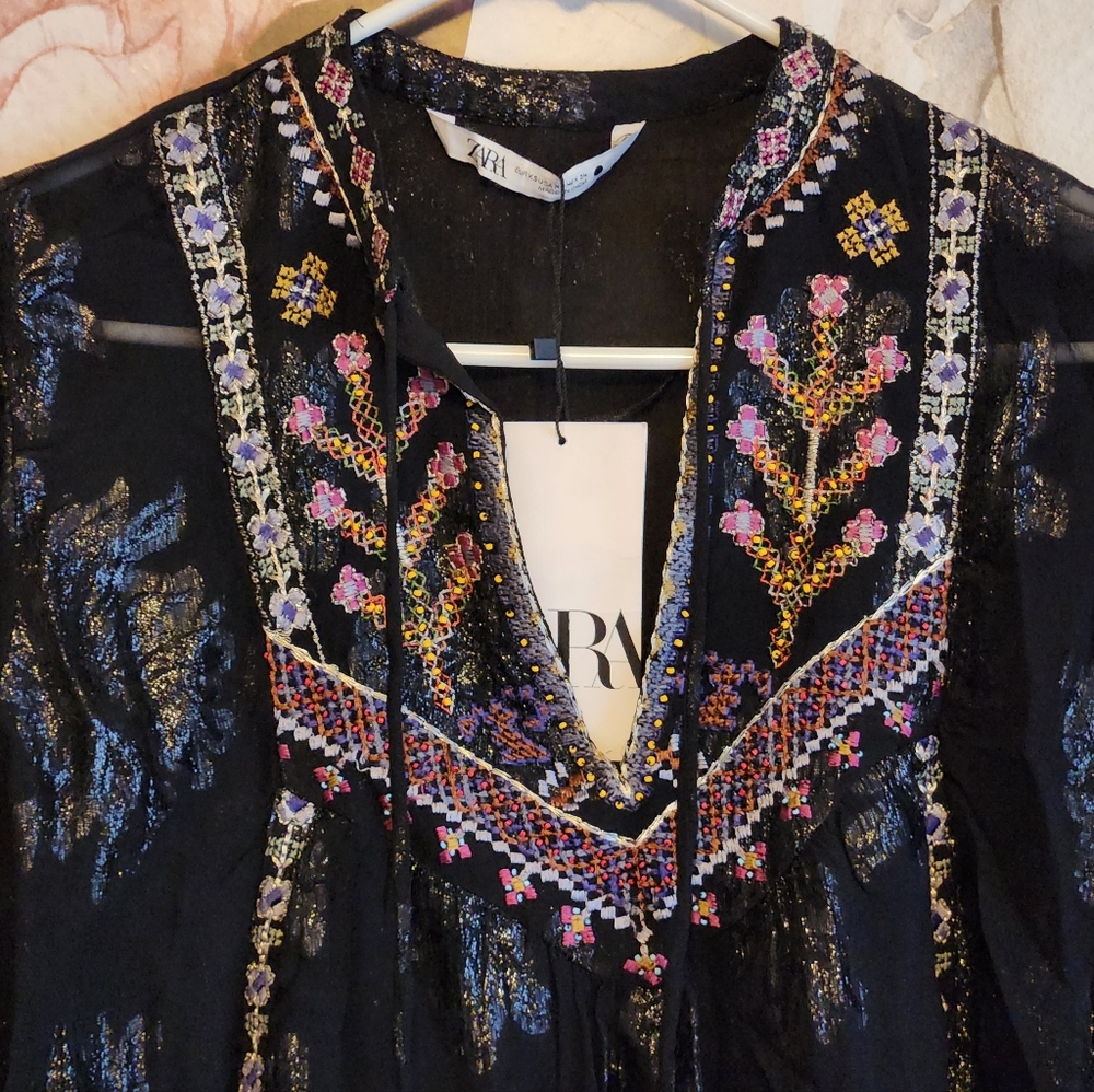 Zara Embroidered Black Blouse - Picture 2 of 6